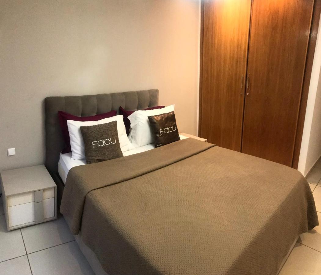 Apartamento Melrose Beαch Aρραrt Pοοl Vieω Casa Blanca Exterior foto