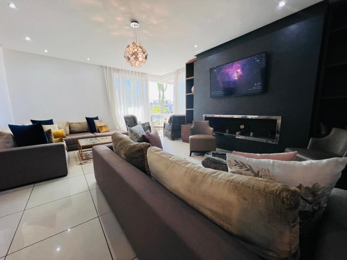 Apartamento Melrose Beαch Aρραrt Pοοl Vieω Casa Blanca Exterior foto